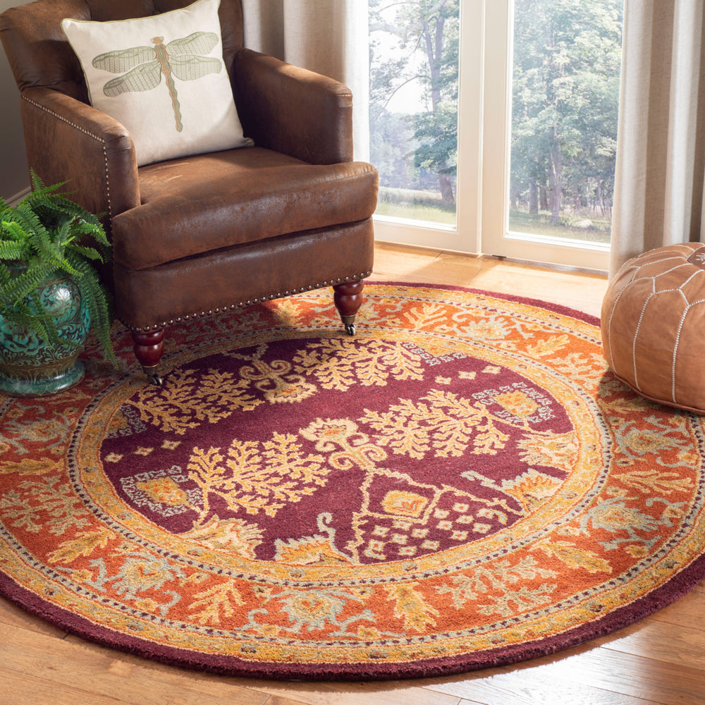 SAFAVIEH Bergama BRG190C Handmade Red / Rust Rug Image 2