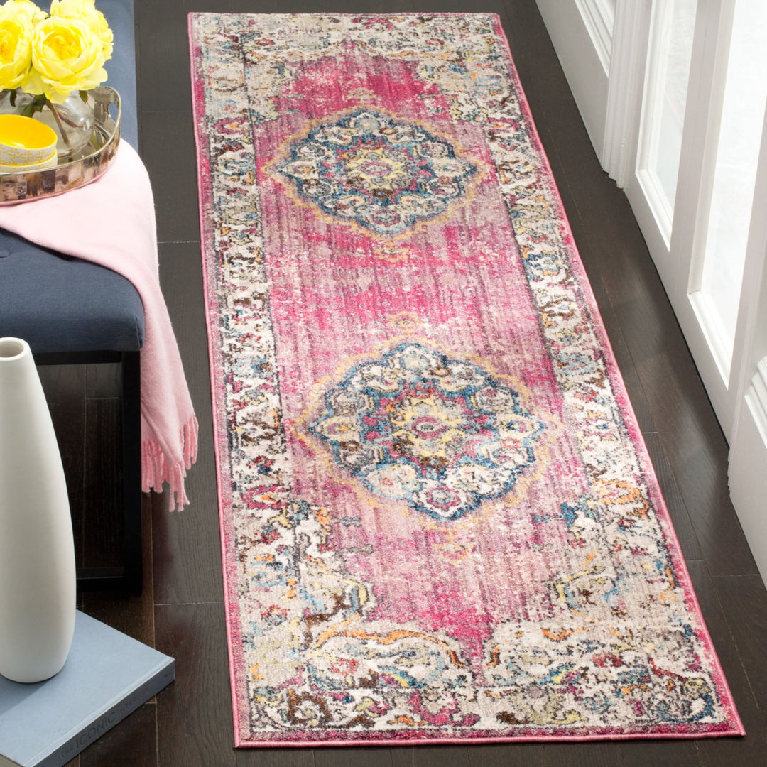 SAFAVIEH Bristol BTL343R Fuchsia / Light Grey Rug Image 3