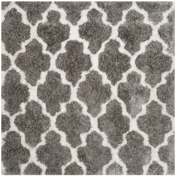 SAFAVIEH Barcelona Shag BSG319B Silver / Ivory Rug Image 6