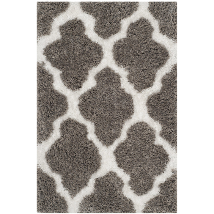 SAFAVIEH Barcelona Shag BSG319B Silver / Ivory Rug Image 8