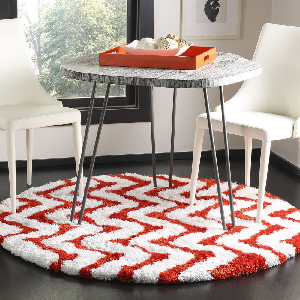 SAFAVIEH Barcelona Shag BSG320E Handmade Ivory / Rust Rug Image 2