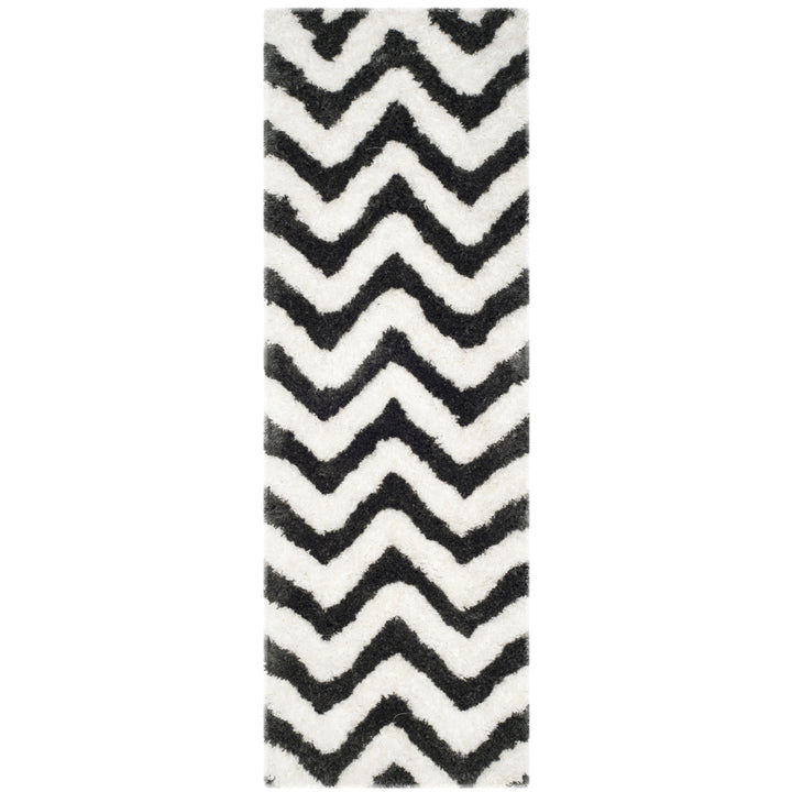 SAFAVIEH Barcelona Shag BSG320D Graphite / Ivory Rug Image 5