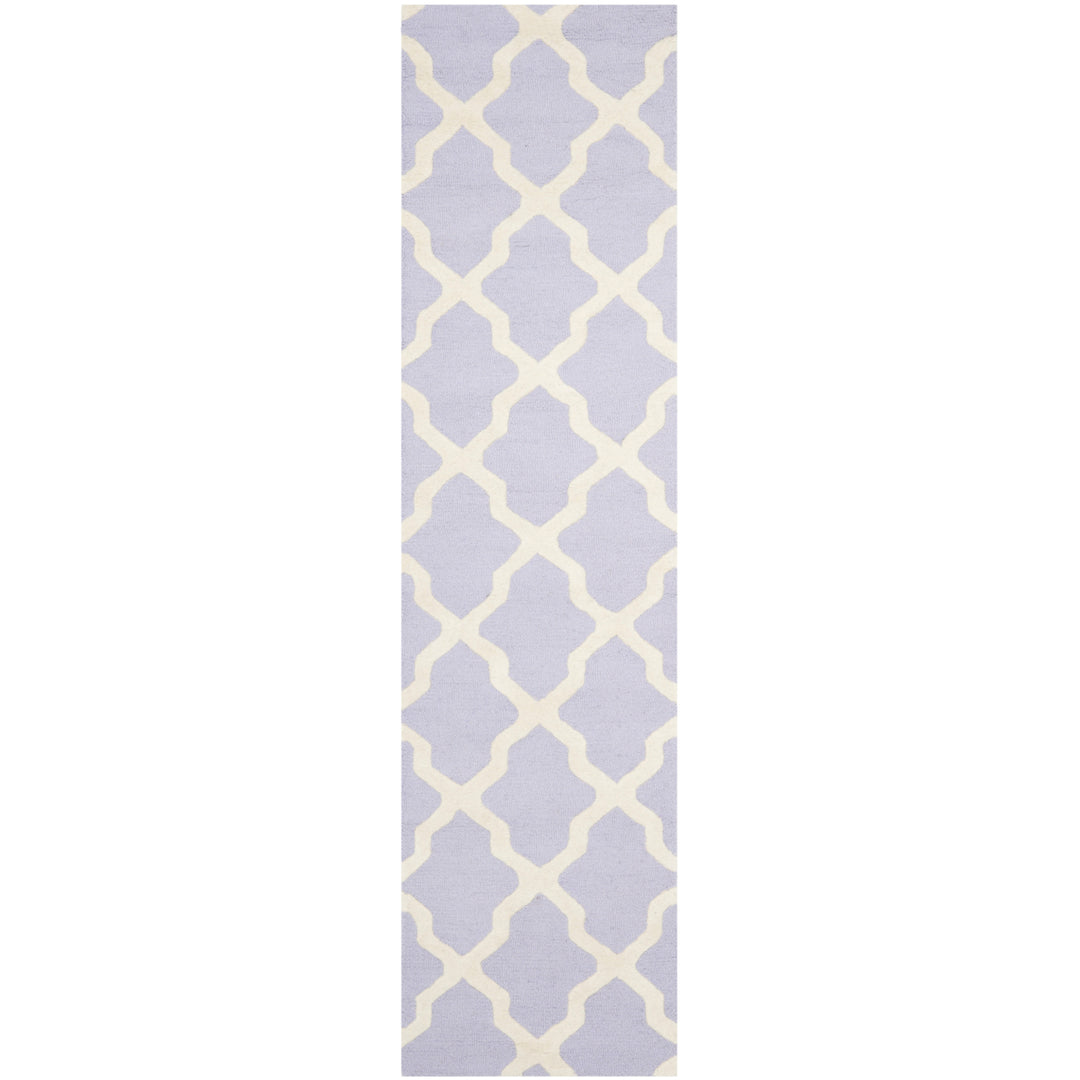 SAFAVIEH Cambridge CAM121C Lavender / Ivory Rug Image 3