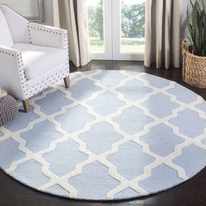 SAFAVIEH Cambridge CAM121A Light Blue / Ivory Rug Image 10