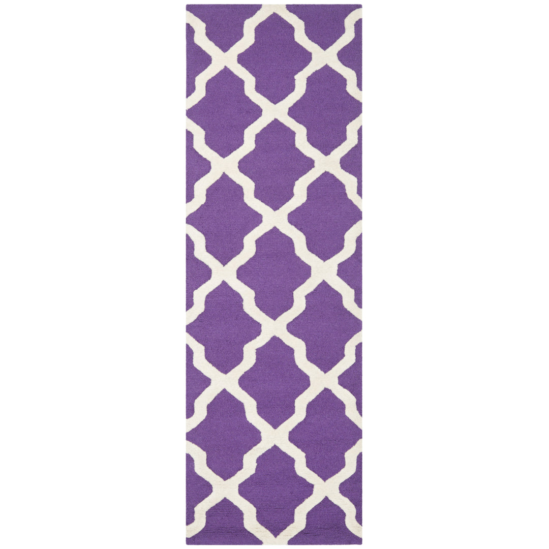 SAFAVIEH Cambridge CAM121K Handmade Purple /Ivory Rug Image 5