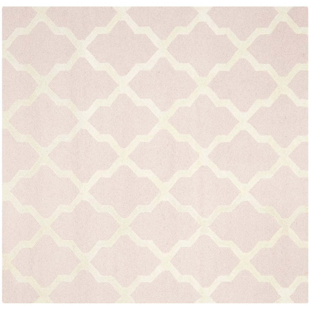 SAFAVIEH Cambridge CAM121M Light Pink / Ivory Rug Image 1