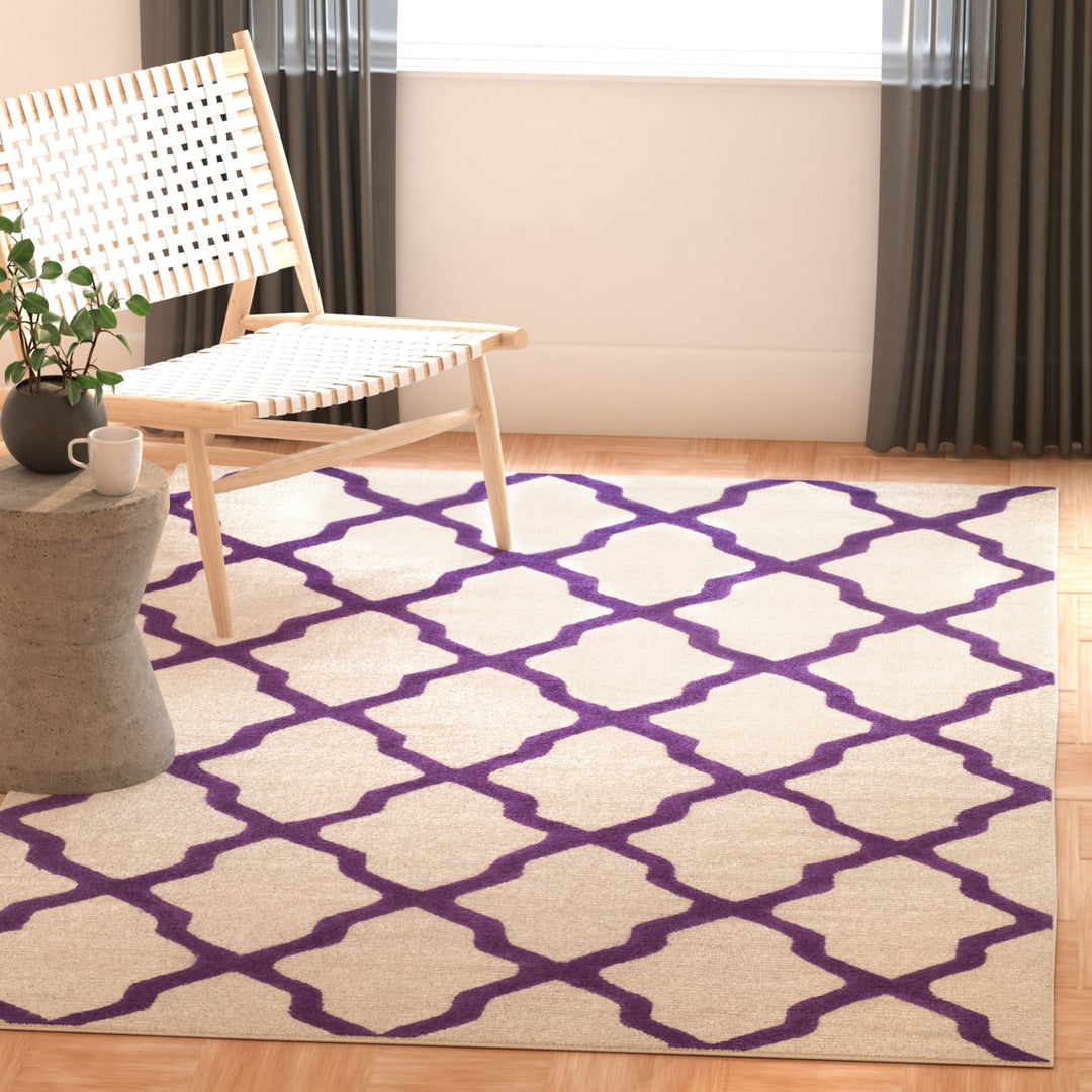 SAFAVIEH Cambridge CAM121V Handmade Ivory /Purple Rug Image 1