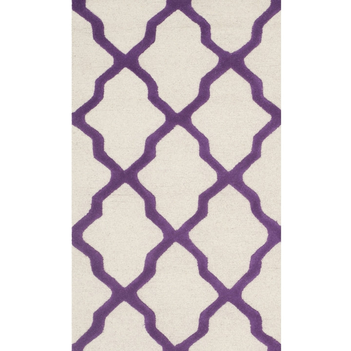 SAFAVIEH Cambridge CAM121V Handmade Ivory /Purple Rug Image 8