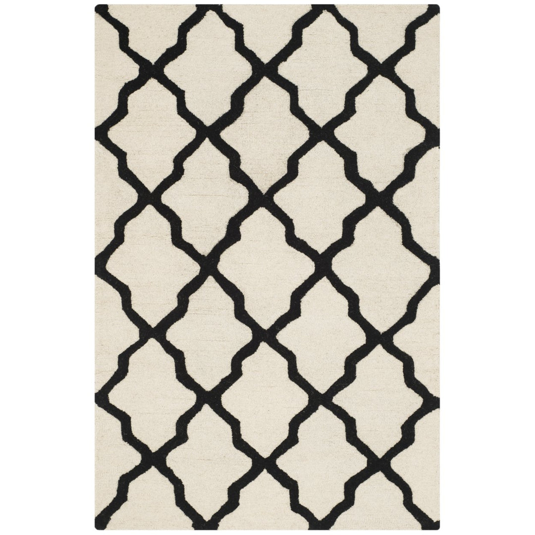 SAFAVIEH Cambridge CAM121W Handmade Ivory / Black Rug Image 1