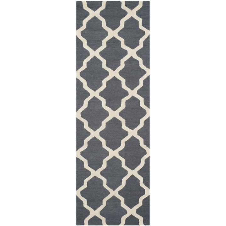 SAFAVIEH Cambridge CAM121X Dark Grey / Ivory Rug Image 5