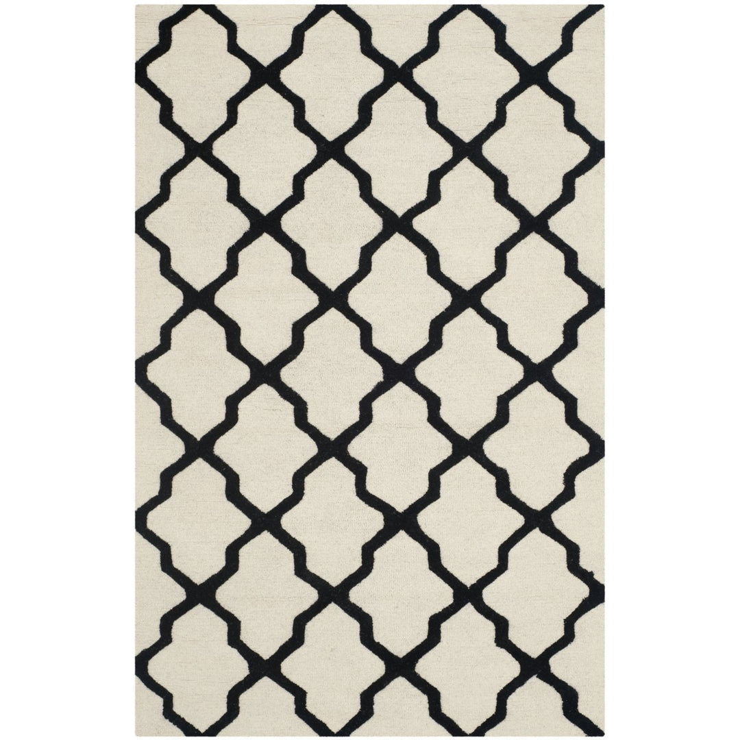 SAFAVIEH Cambridge CAM121W Handmade Ivory / Black Rug Image 1