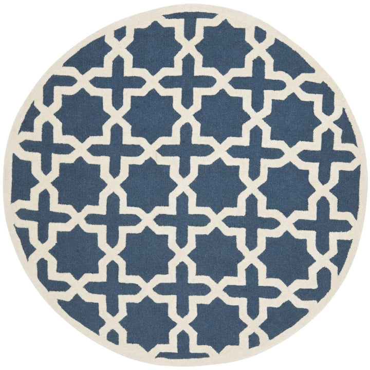 SAFAVIEH Cambridge CAM125G Navy Blue / Ivory Rug Image 1