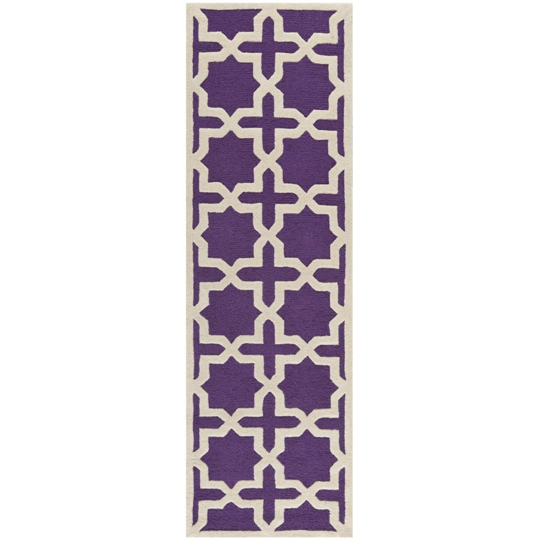 SAFAVIEH Cambridge CAM125K Handmade Purple /Ivory Rug Image 5