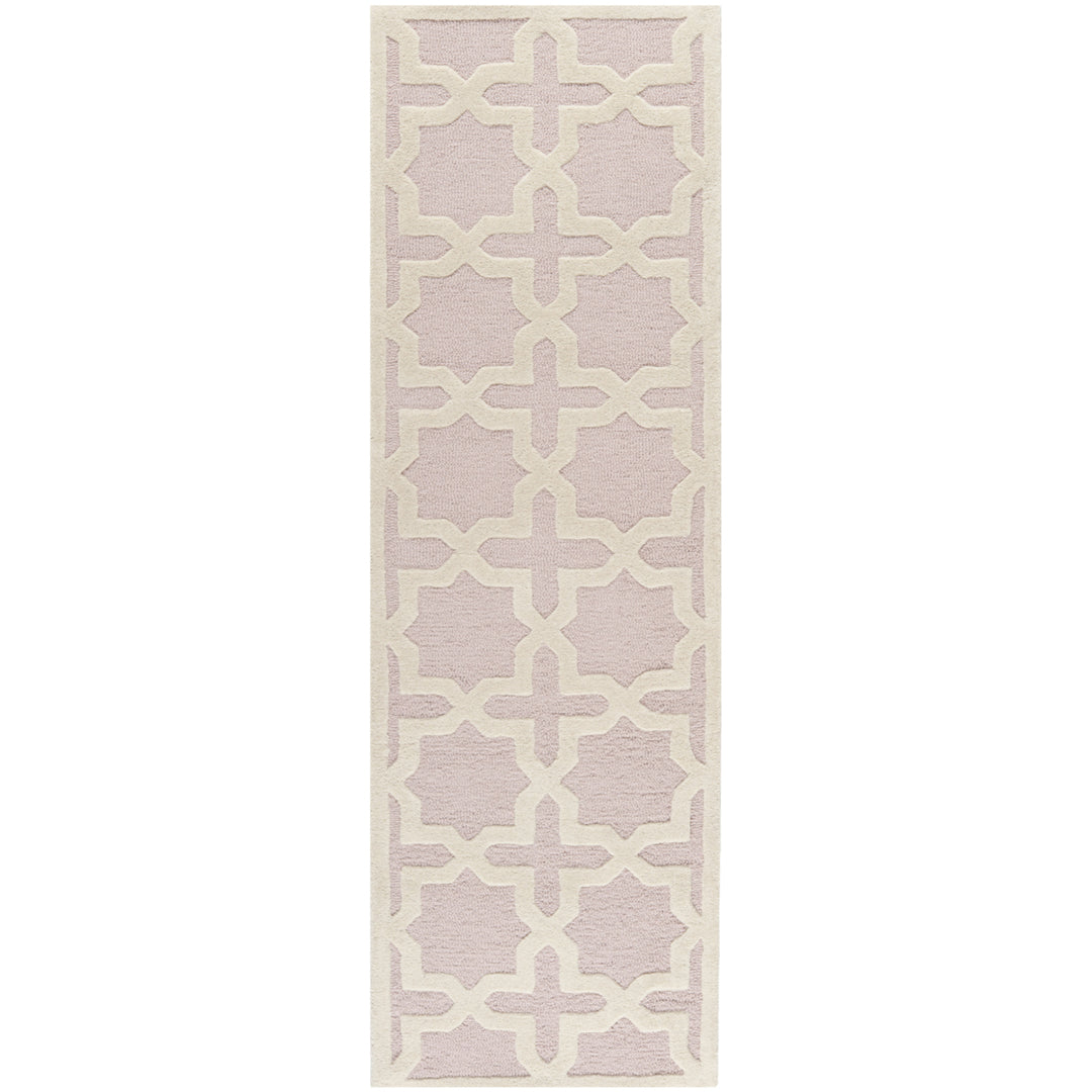 SAFAVIEH Cambridge CAM125M Light Pink / Ivory Rug Image 3