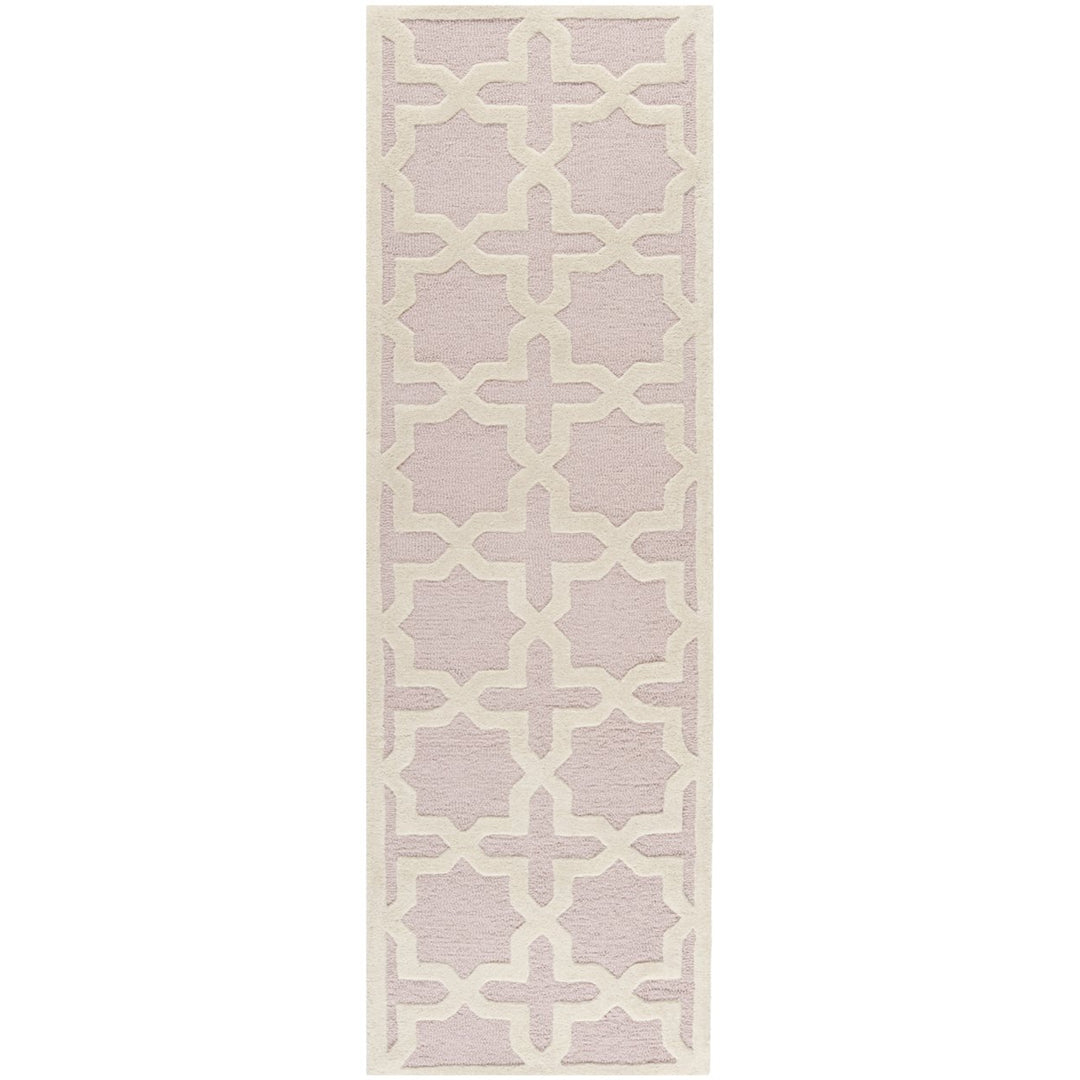 SAFAVIEH Cambridge CAM125M Light Pink / Ivory Rug Image 1