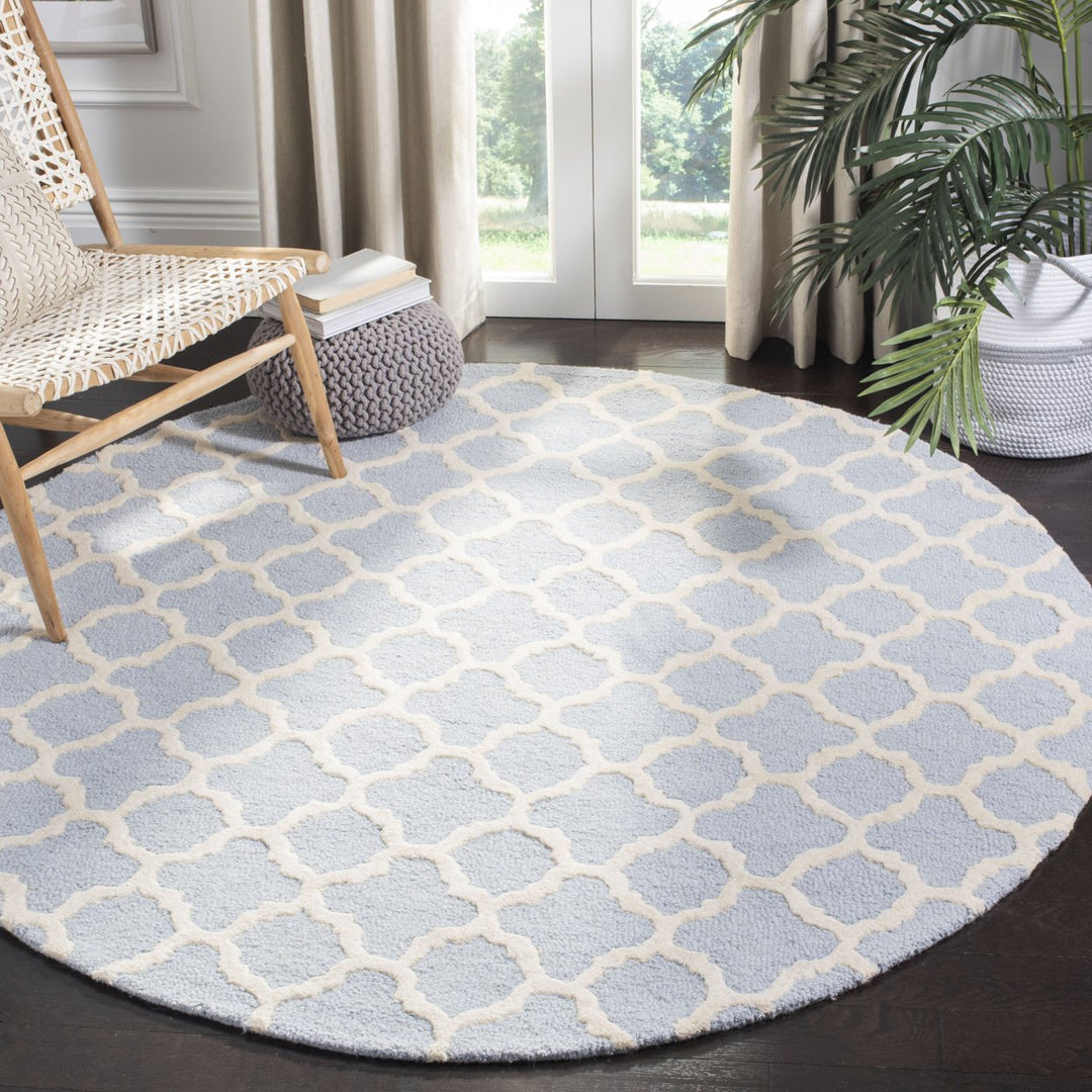 SAFAVIEH Cambridge CAM130A Light Blue / Ivory Rug Image 2