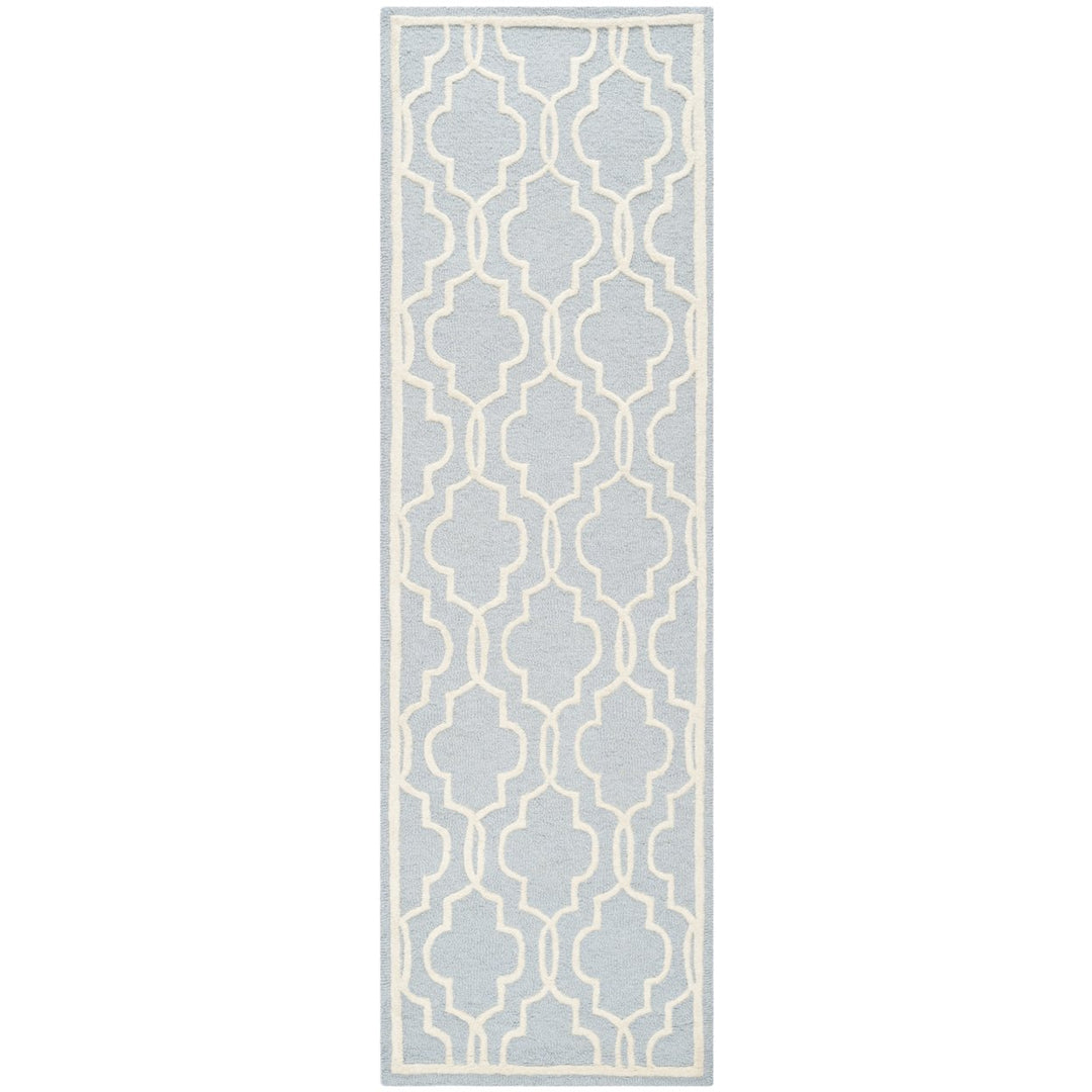 SAFAVIEH Cambridge CAM131A Light Blue / Ivory Rug Image 1