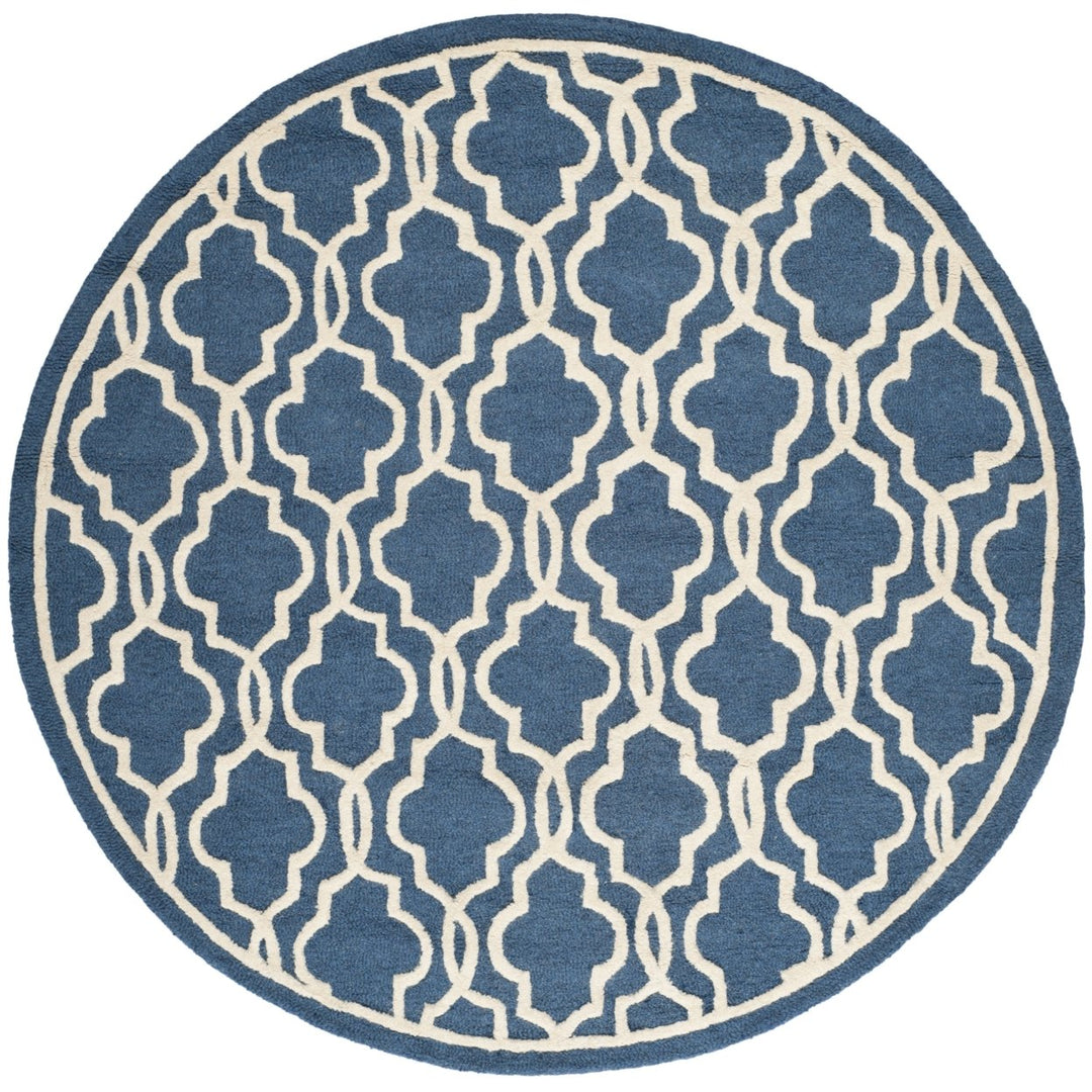 SAFAVIEH Cambridge CAM131G Handmade Navy / Ivory Rug Image 4