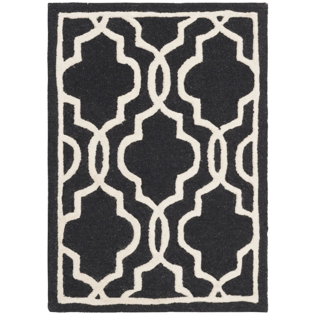 SAFAVIEH Cambridge CAM131E Handmade Black / Ivory Rug Image 1