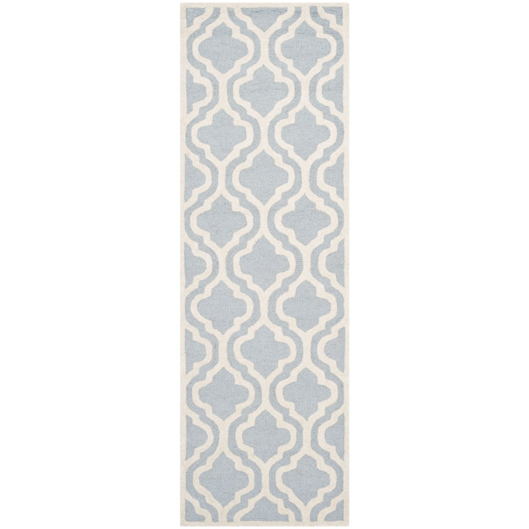 SAFAVIEH Cambridge CAM132A Light Blue / Ivory Rug Image 1