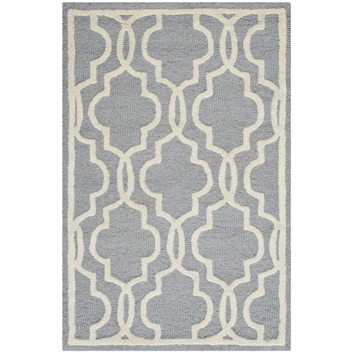 SAFAVIEH Cambridge CAM131D Handmade Silver /Ivory Rug Image 9