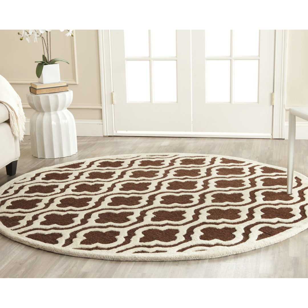 SAFAVIEH Cambridge CAM132H Dark Brown / Ivory Rug Image 2