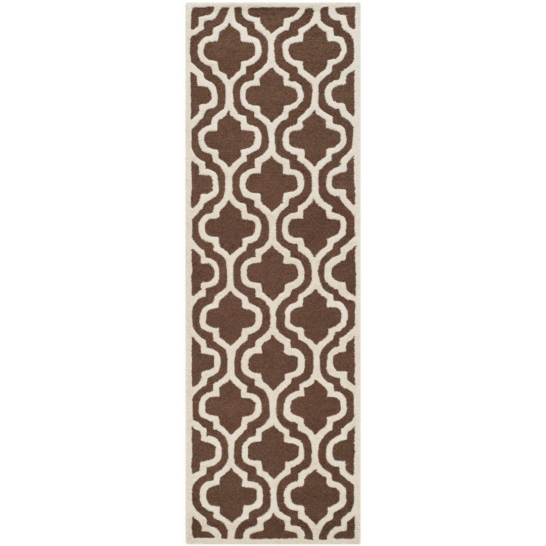 SAFAVIEH Cambridge CAM132H Dark Brown / Ivory Rug Image 1