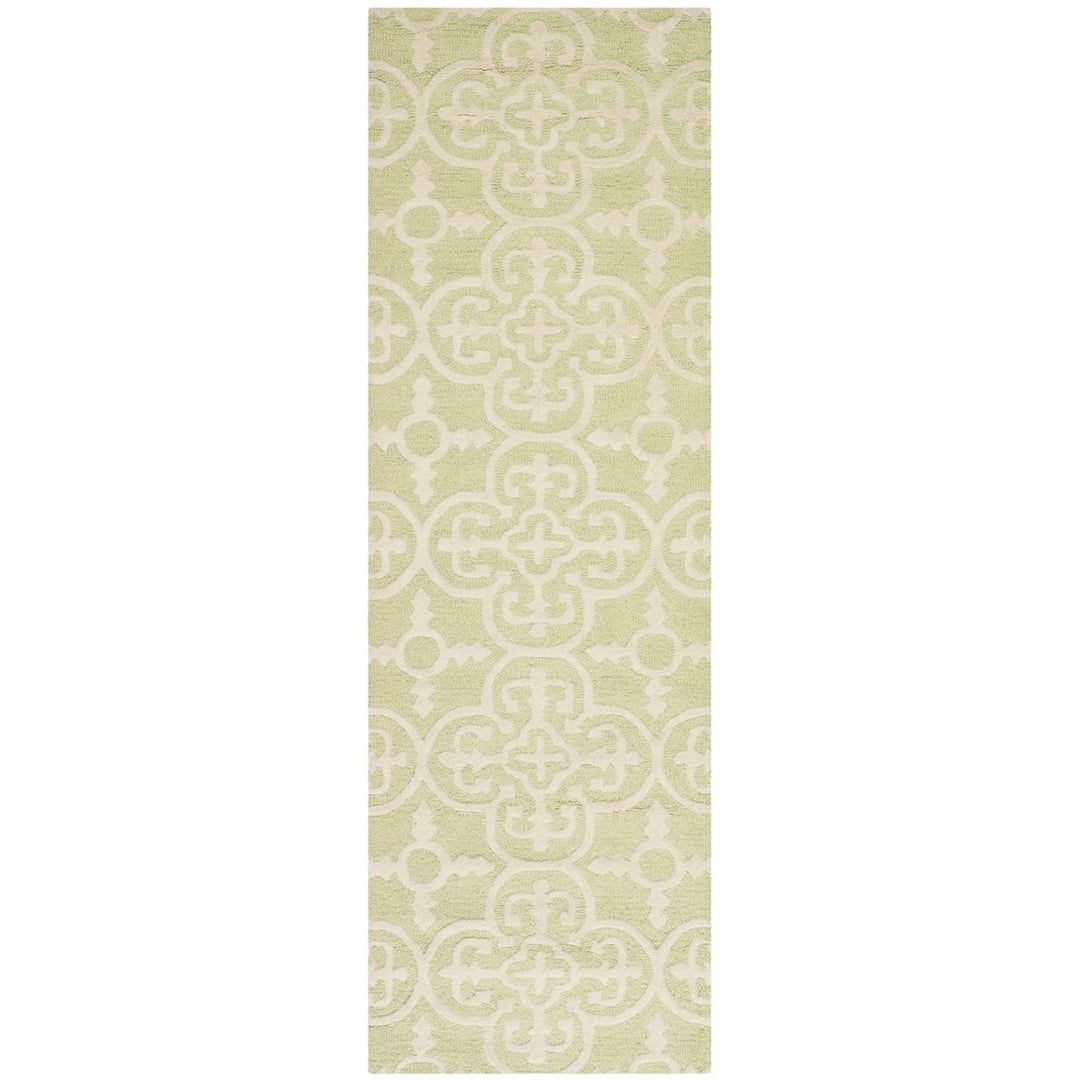 SAFAVIEH Cambridge CAM133B Light Green / Ivory Rug Image 1