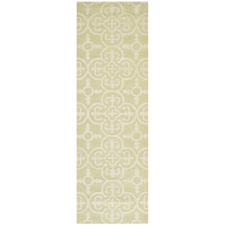 SAFAVIEH Cambridge CAM133B Light Green / Ivory Rug Image 1