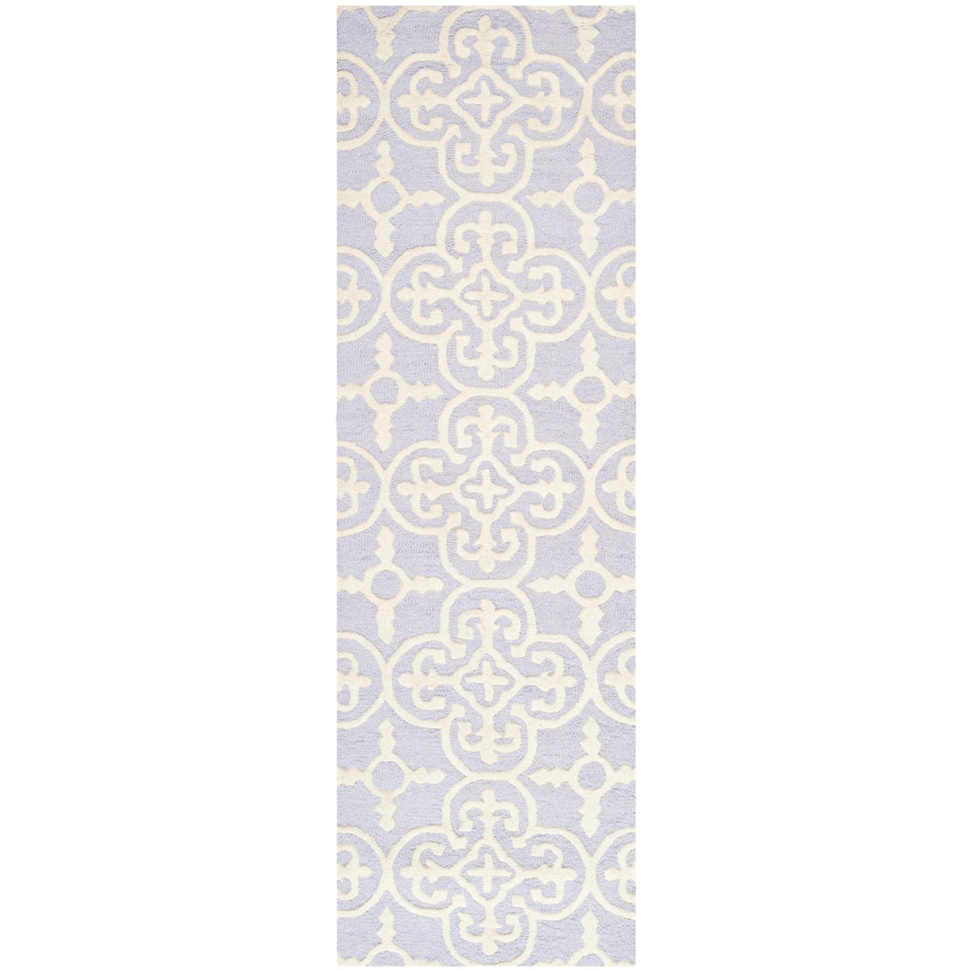 SAFAVIEH Cambridge CAM133C Lavender / Ivory Rug Image 5