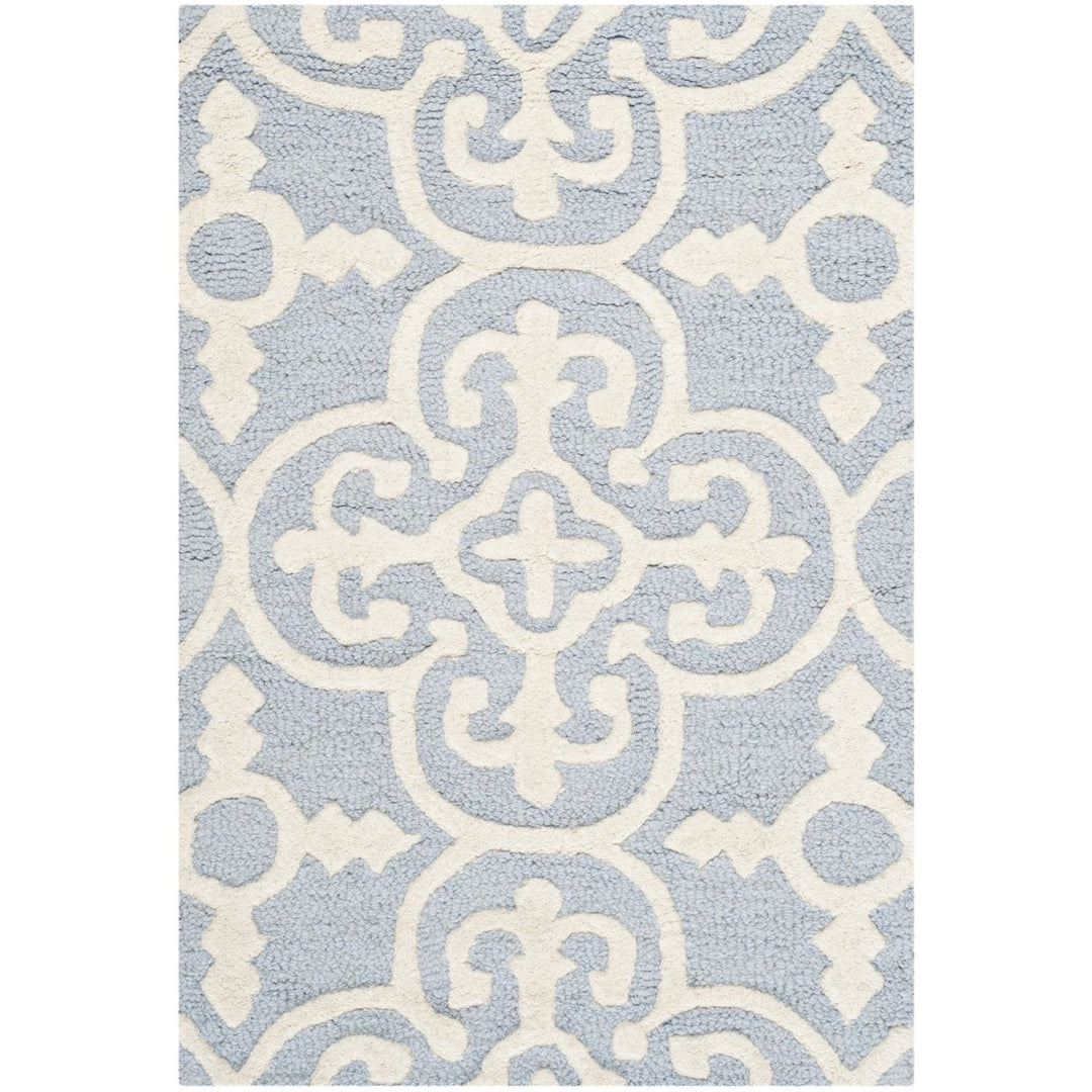 SAFAVIEH Cambridge CAM133A Light Blue / Ivory Rug Image 1