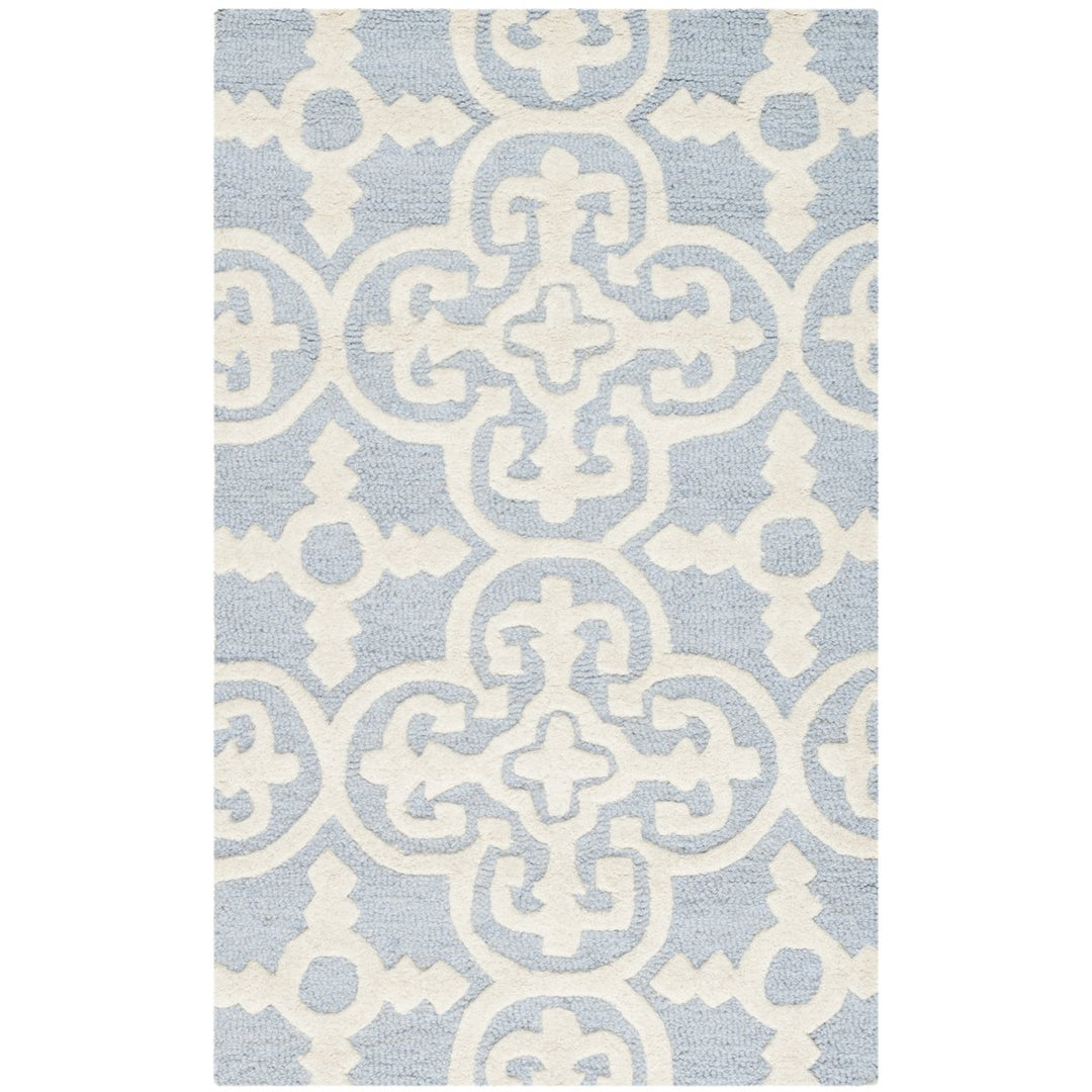 SAFAVIEH Cambridge CAM133A Light Blue / Ivory Rug Image 1