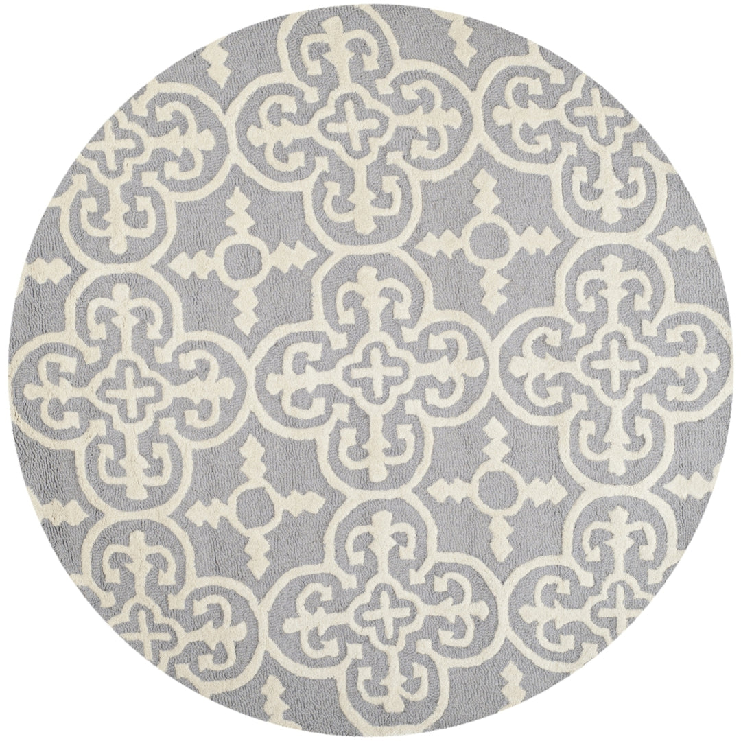 SAFAVIEH Cambridge CAM133D Handmade Silver /Ivory Rug Image 4