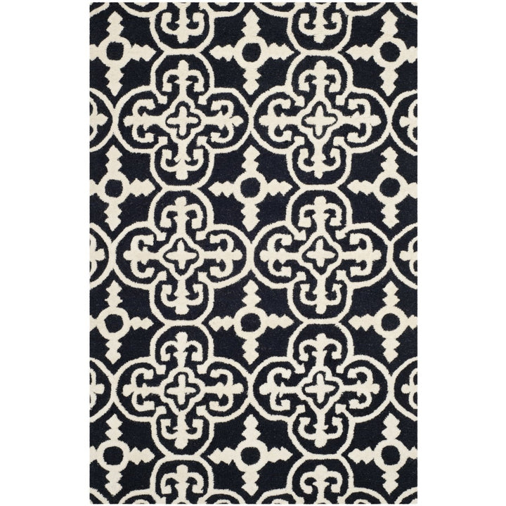 SAFAVIEH Cambridge CAM133E Handmade Black / Ivory Rug Image 8