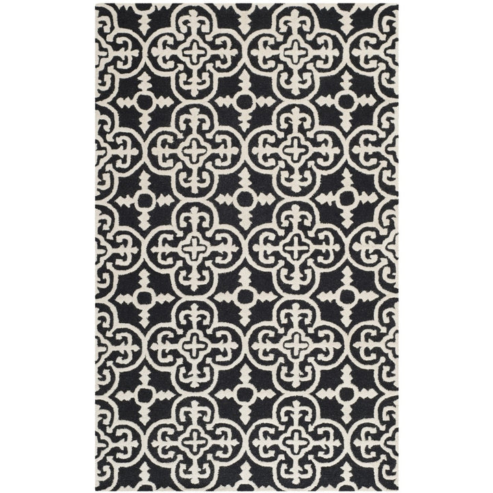 SAFAVIEH Cambridge CAM133E Handmade Black / Ivory Rug Image 10