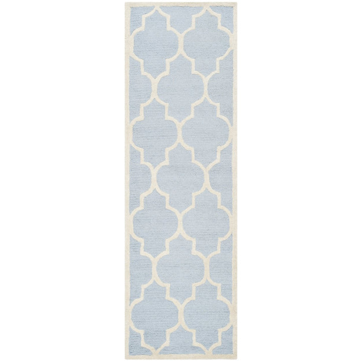 SAFAVIEH CAM134A Cambridge Light Blue / Ivory Image 1