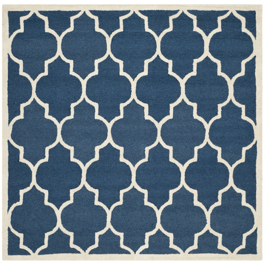 SAFAVIEH Cambridge CAM134G Handmade Navy / Ivory Rug Image 6