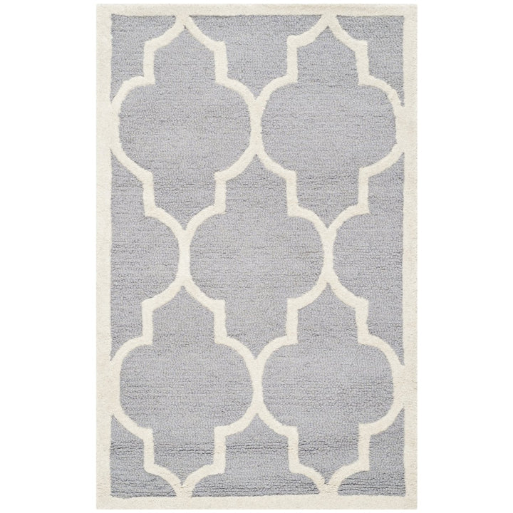 SAFAVIEH Cambridge CAM134D Handmade Silver /Ivory Rug Image 9