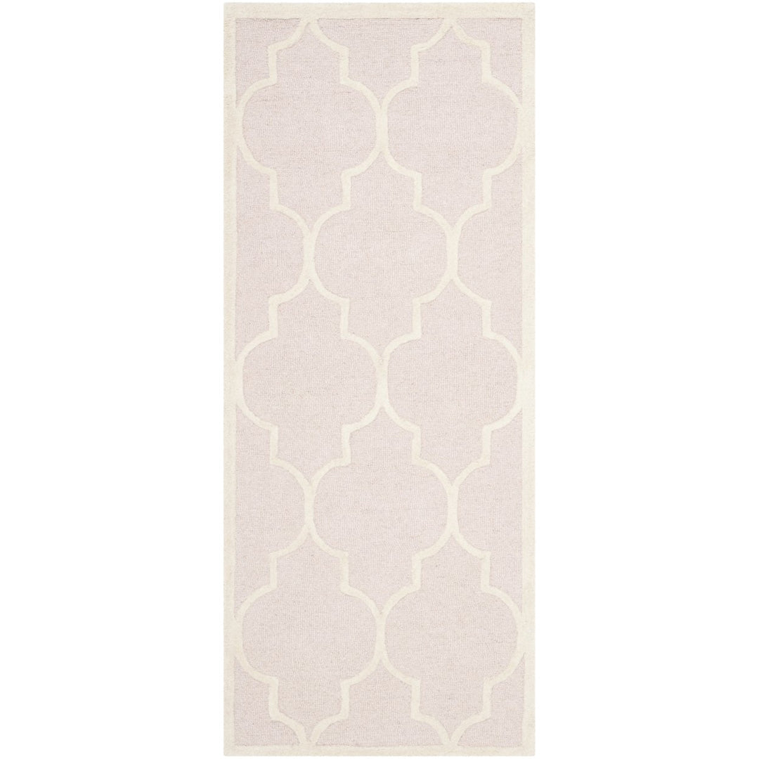 SAFAVIEH Cambridge CAM134M Light Pink / Ivory Rug Image 1