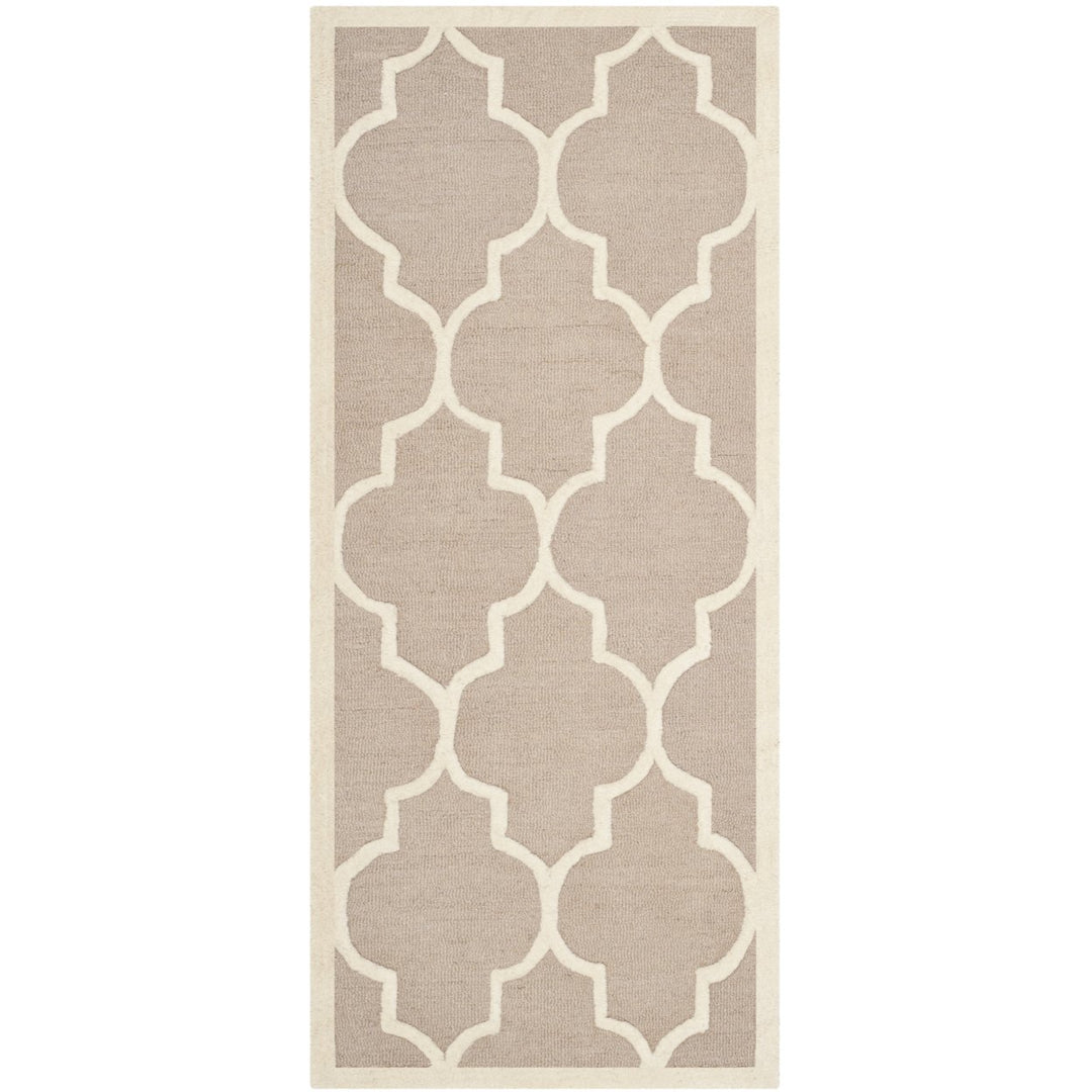 SAFAVIEH Cambridge CAM134J Handmade Beige / Ivory Rug Image 1