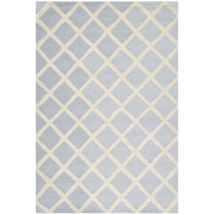 SAFAVIEH Cambridge CAM135A Light Blue / Ivory Rug Image 4