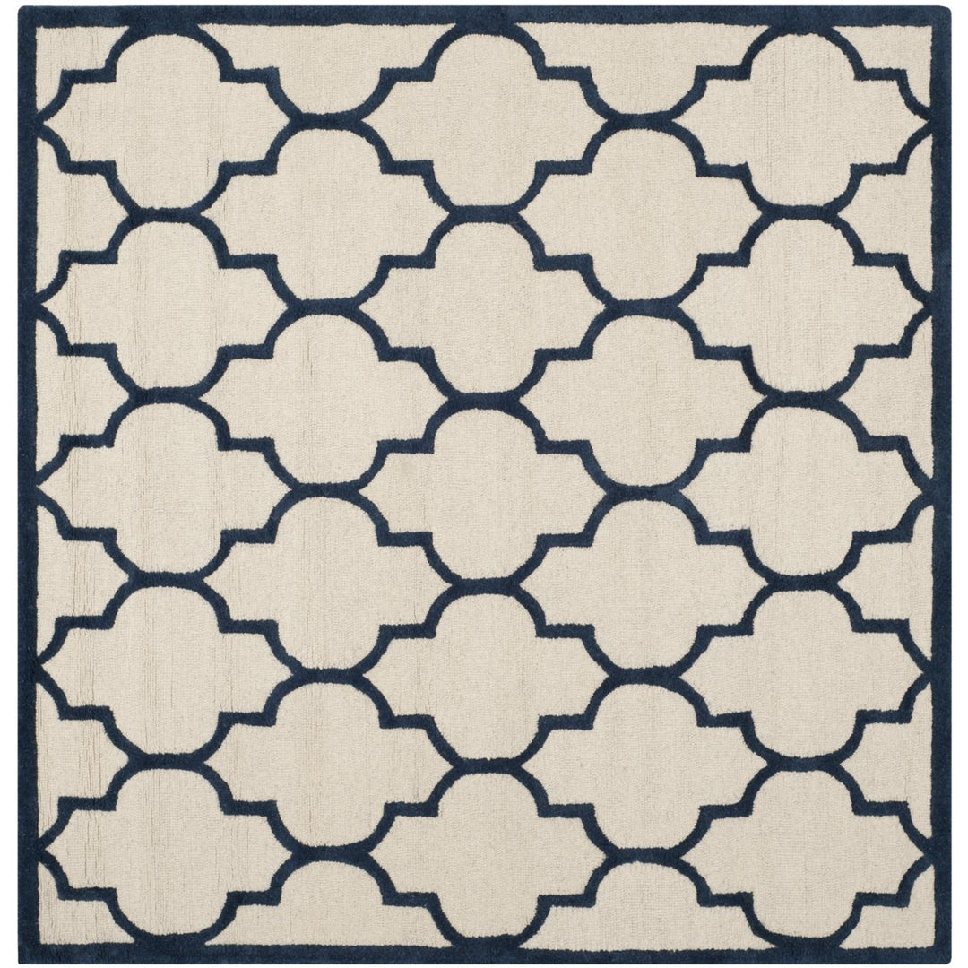 SAFAVIEH Cambridge CAM134Z Handmade Ivory / Navy Rug Image 6