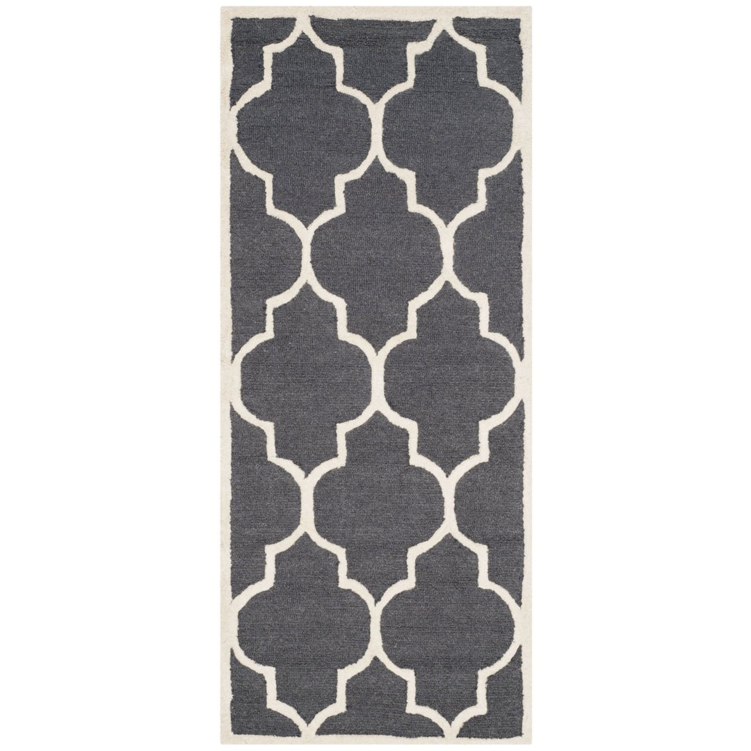 SAFAVIEH Cambridge CAM134X Dark Grey / Ivory Rug Image 5