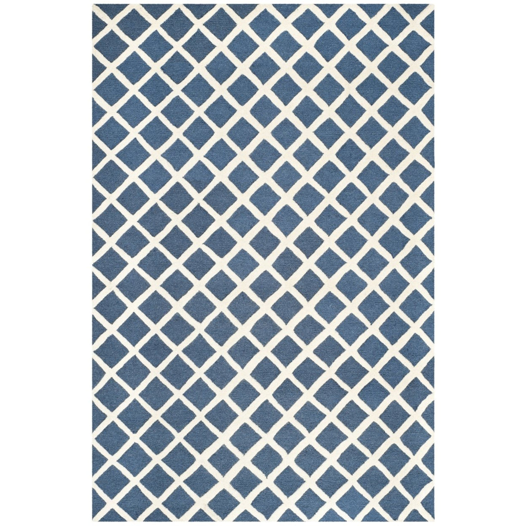 SAFAVIEH Cambridge CAM135G Handmade Navy / Ivory Rug Image 11