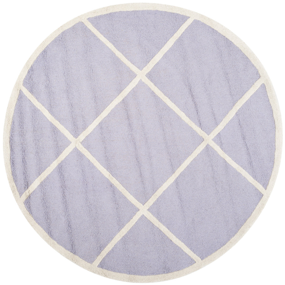 SAFAVIEH Cambridge CAM136C Lavender / Ivory Rug Image 4