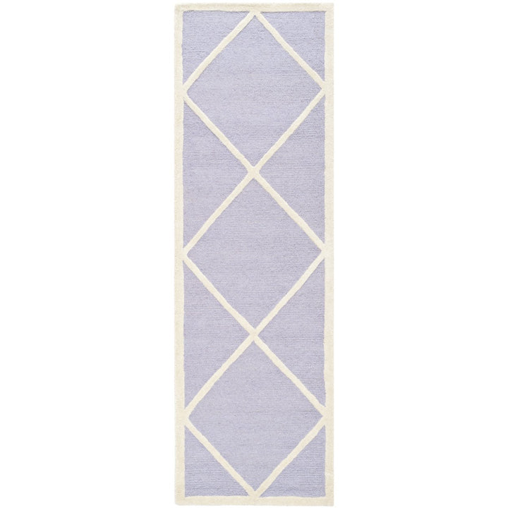 SAFAVIEH Cambridge CAM136C Lavender / Ivory Rug Image 1