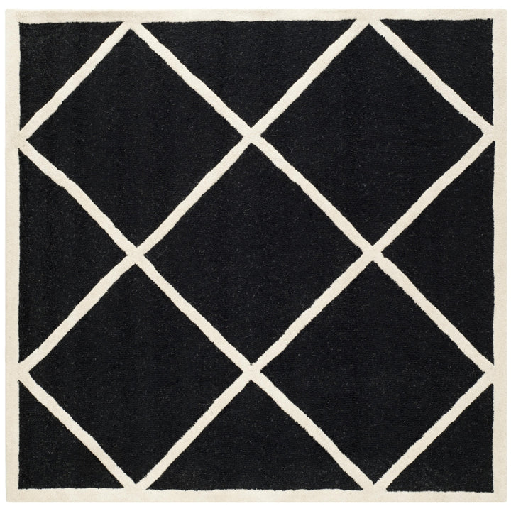 SAFAVIEH Cambridge CAM136E Handmade Black / Ivory Rug Image 6