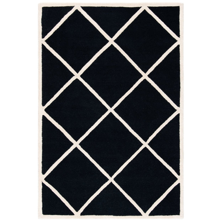 SAFAVIEH Cambridge CAM136E Handmade Black / Ivory Rug Image 1