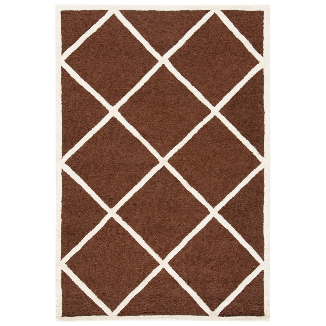 SAFAVIEH Cambridge CAM136H Dark Brown / Ivory Rug Image 1