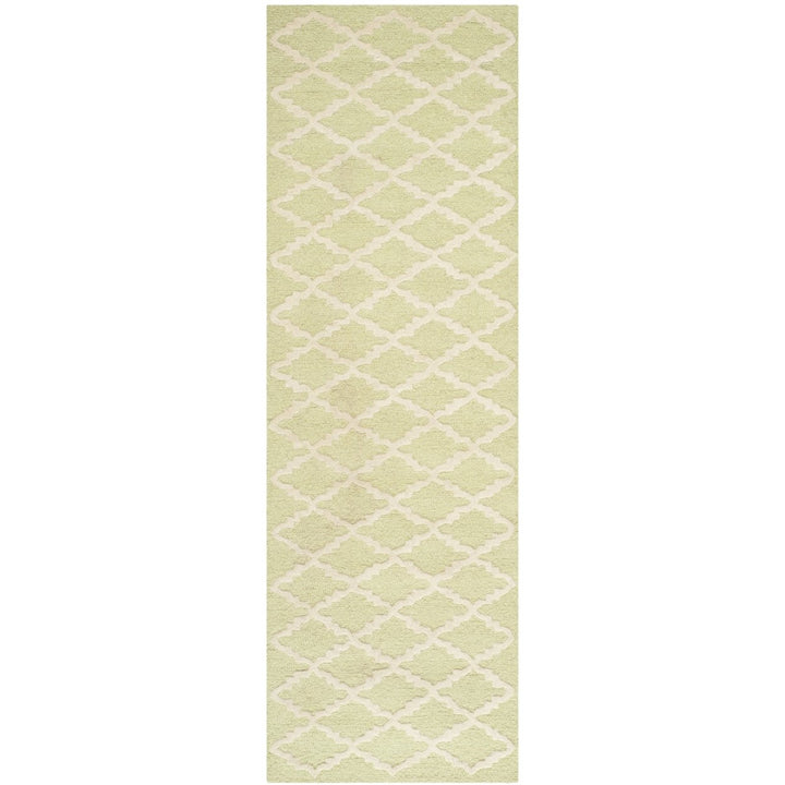 SAFAVIEH Cambridge CAM137B Light Green / Ivory Rug Image 5